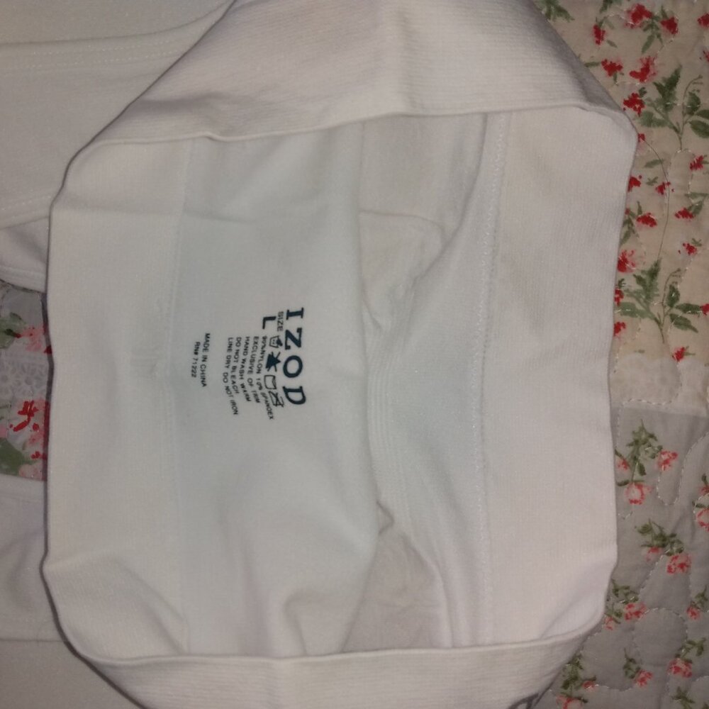 Bundle of Izod comfort bras - Picture 2 of 6